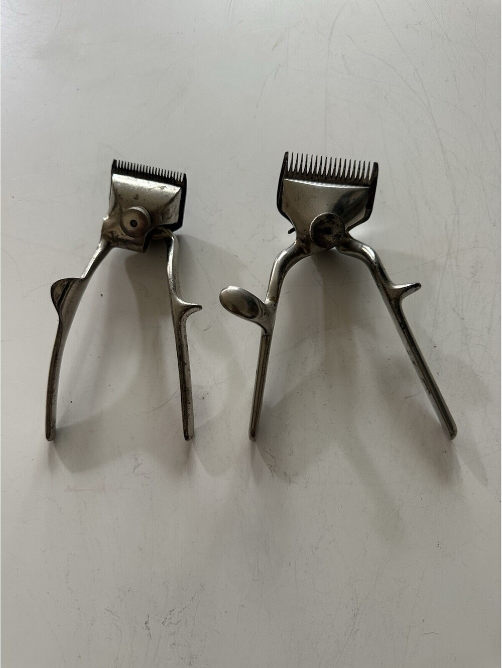 Lot of 2 Vintage Manual Hair Clippers Verona & Priest's Merlin Made In USA